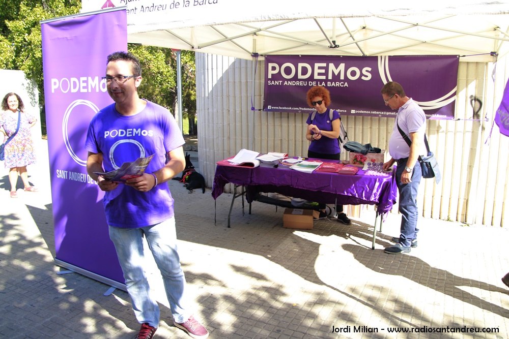 Carpa Podemos Sant Andreu de la Barca 01