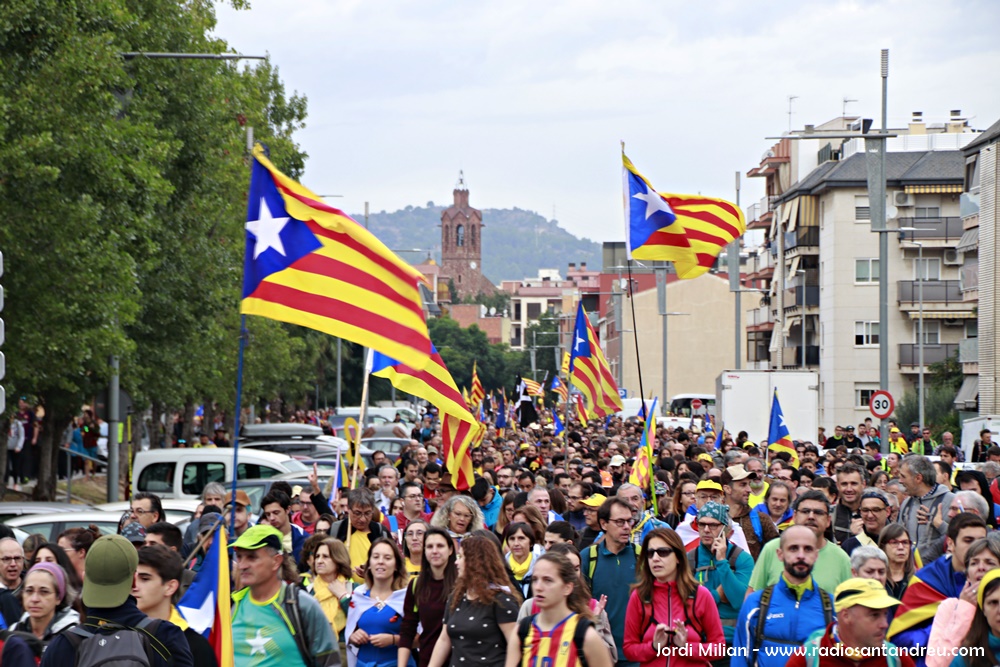 Marxa pèer la Llibertat a Sant Andreu Barca 01