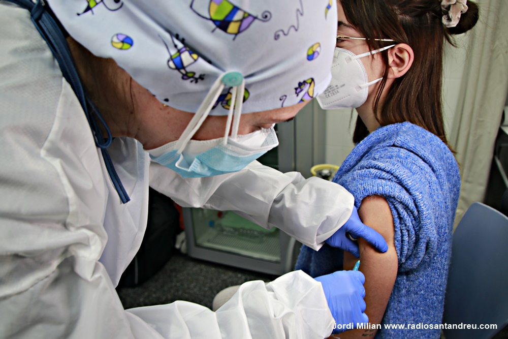 vacuna covid-19 personal sanitari SAB - 01