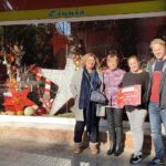 CONCURS APARADORS I PARADES DEL MERCAT 2022 – 01 Primer Premi Zinnia