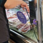 SAB es vesteix de lila 05