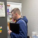 Marc Plaza, tècnic seguretat alimentaria, inspecció establiment